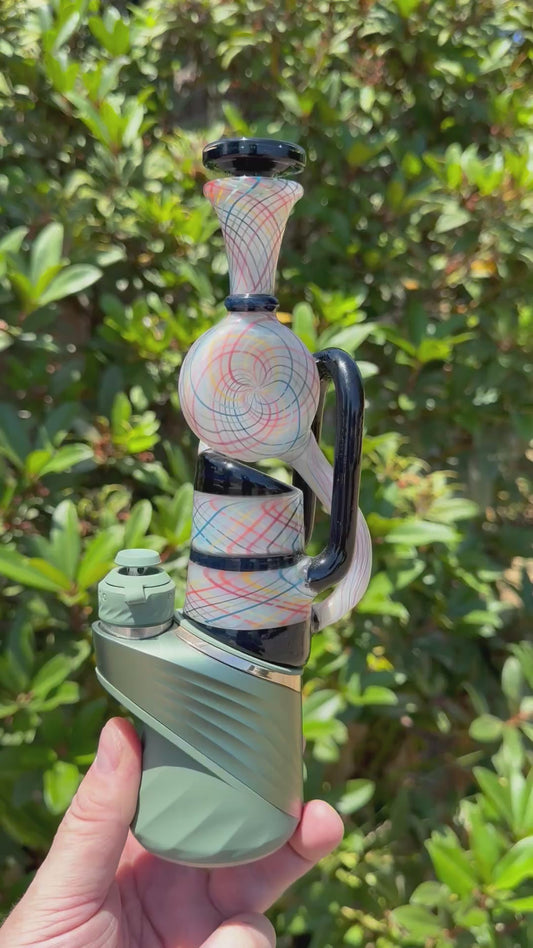 Puffco Rediscolator Rainbow Ratichello over White Samurai UV